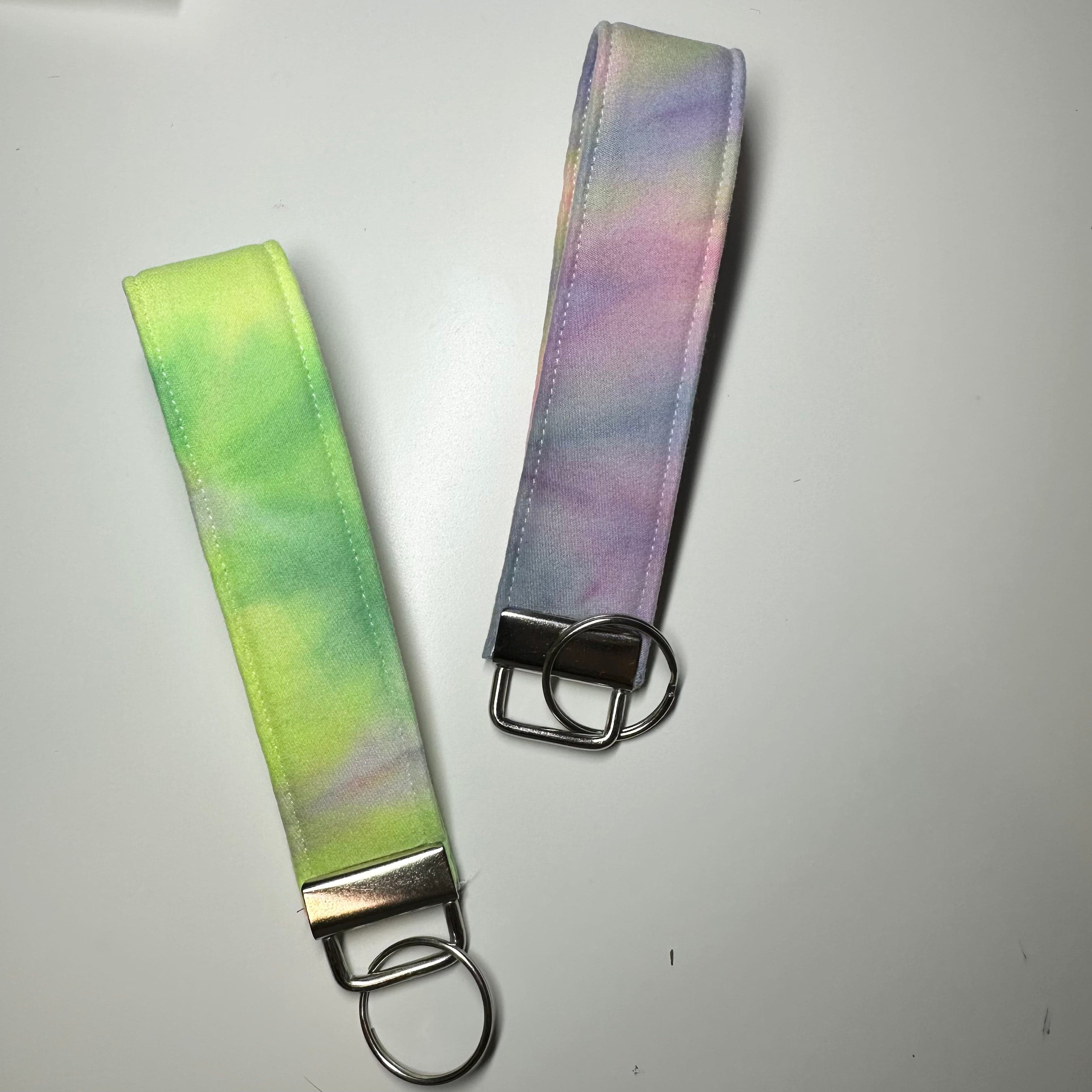 Tie Dye Wrislet Keychain